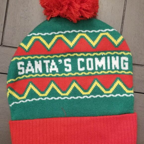 Buddy thge Elf Santa's Coming Red & Green Pom Pom Beanie Hat - Picture 6 of 6